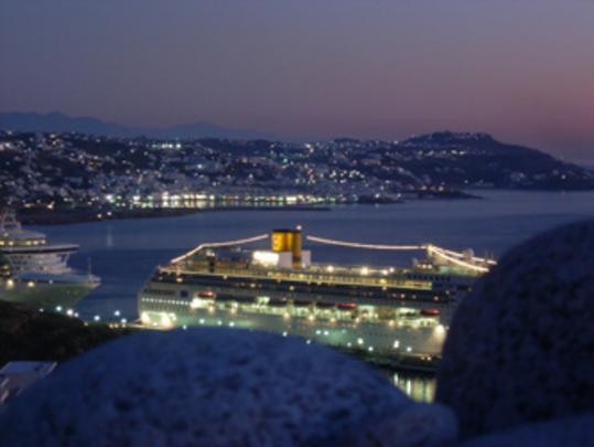 Aparthotel Amazing View 3*
